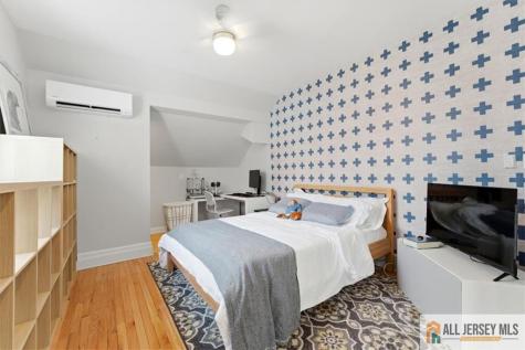 56 Oak Avenue Metuchen NJ 08840