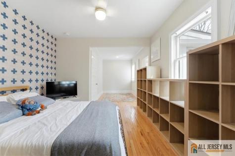 56 Oak Avenue Metuchen NJ 08840