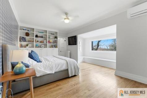 56 Oak Avenue Metuchen NJ 08840
