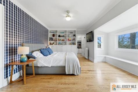 56 Oak Avenue Metuchen NJ 08840