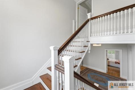 56 Oak Avenue Metuchen NJ 08840