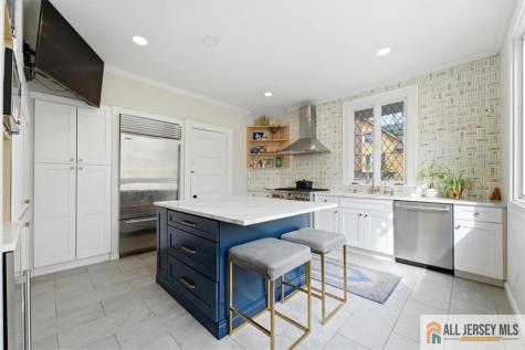 56 Oak Avenue Metuchen NJ 08840