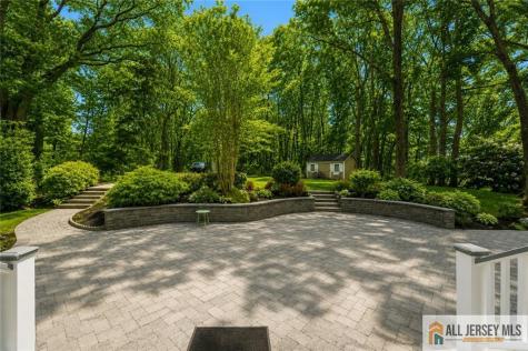 56 Oak Avenue Metuchen NJ 08840