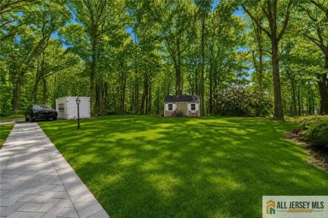 56 Oak Avenue Metuchen NJ 08840