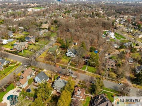 56 Oak Avenue Metuchen NJ 08840