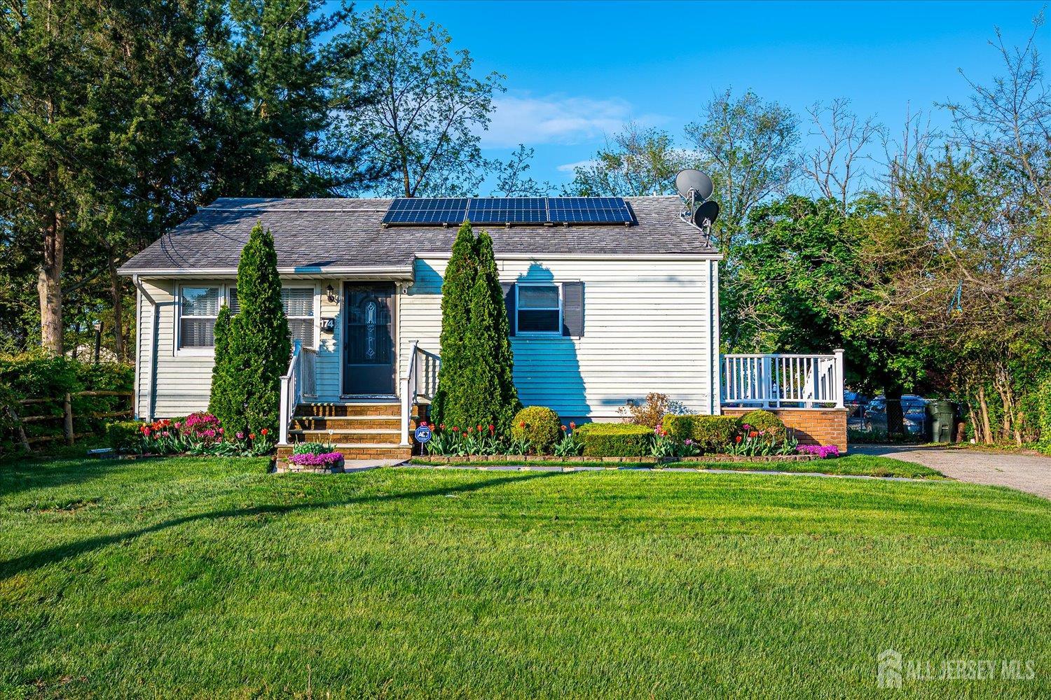 174 Runyon Avenue Franklin NJ 08873