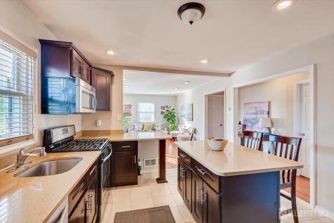 174 Runyon Avenue Franklin NJ 08873
