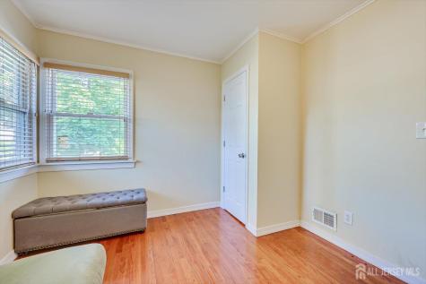 174 Runyon Avenue Franklin NJ 08873