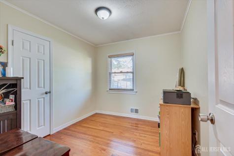 174 Runyon Avenue Franklin NJ 08873