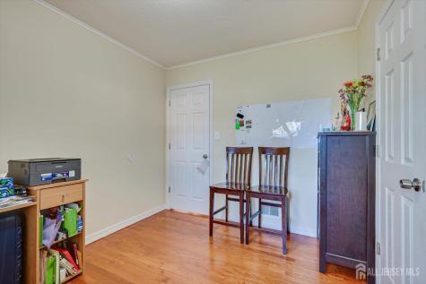 174 Runyon Avenue Franklin NJ 08873