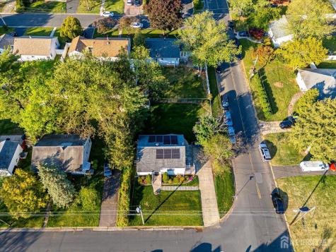 174 Runyon Avenue Franklin NJ 08873