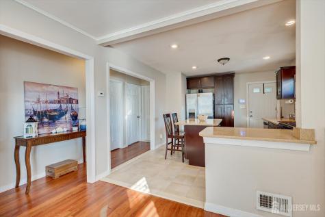 174 Runyon Avenue Franklin NJ 08873
