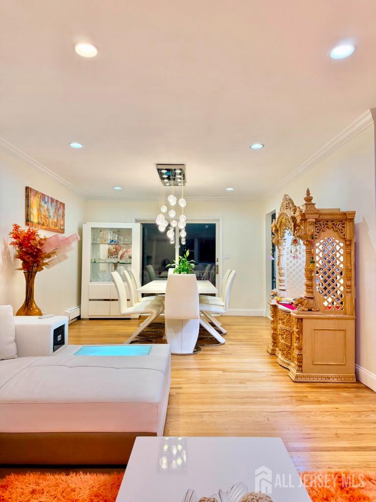 4 Dorset Way Edison NJ 08820