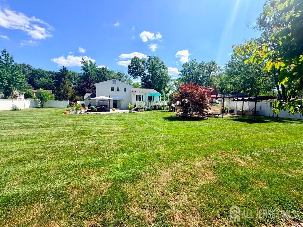4 Dorset Way Edison NJ 08820