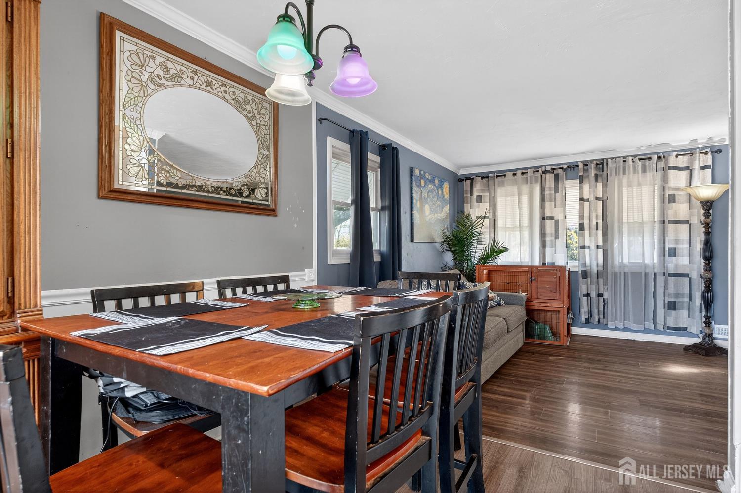 77 W Arthur Place Iselin NJ 08830