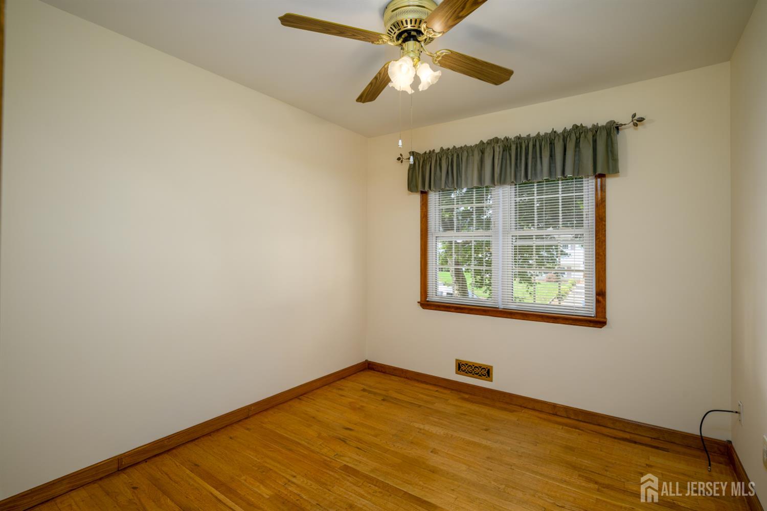 16 Sheinfine Avenue South River NJ 08882