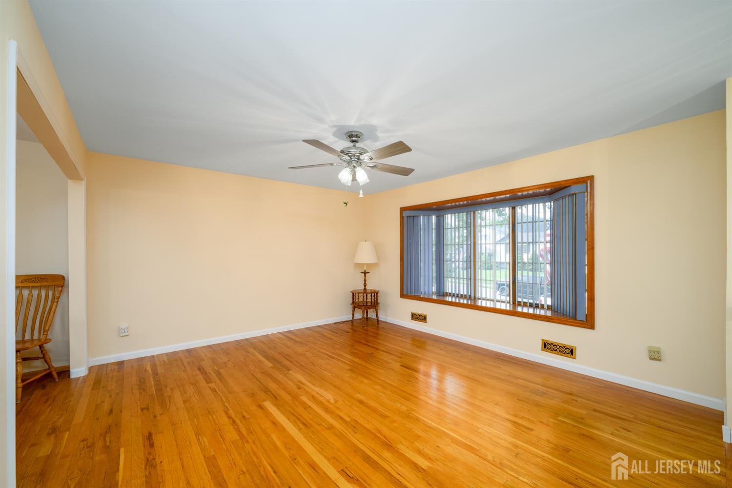16 Sheinfine Avenue South River NJ 08882