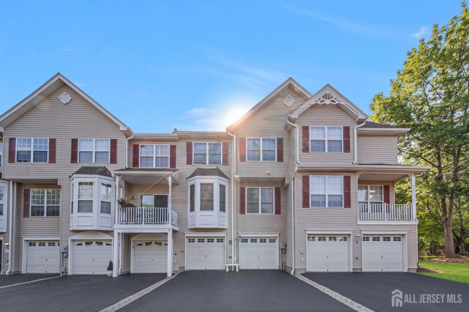 20 Windham Court Raritan NJ 08822