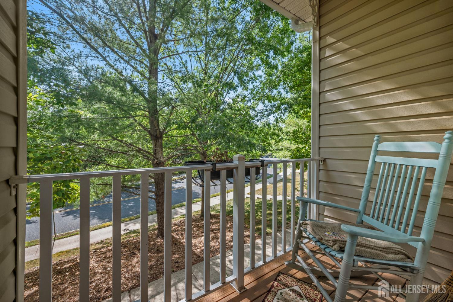 20 Windham Court Raritan NJ 08822