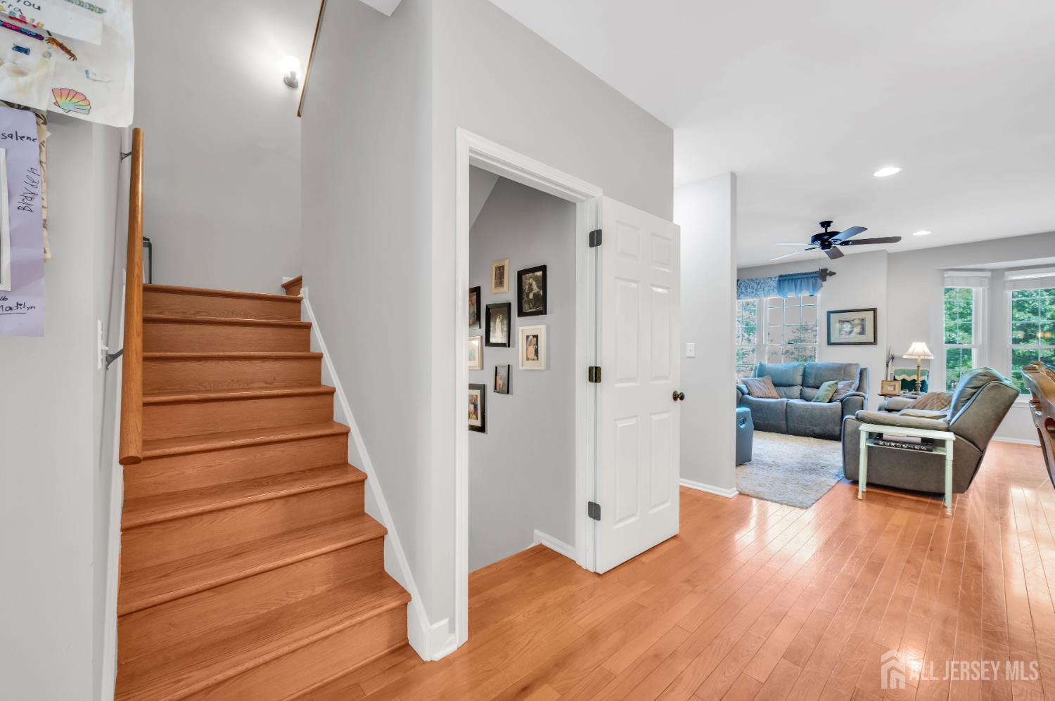 20 Windham Court Raritan NJ 08822