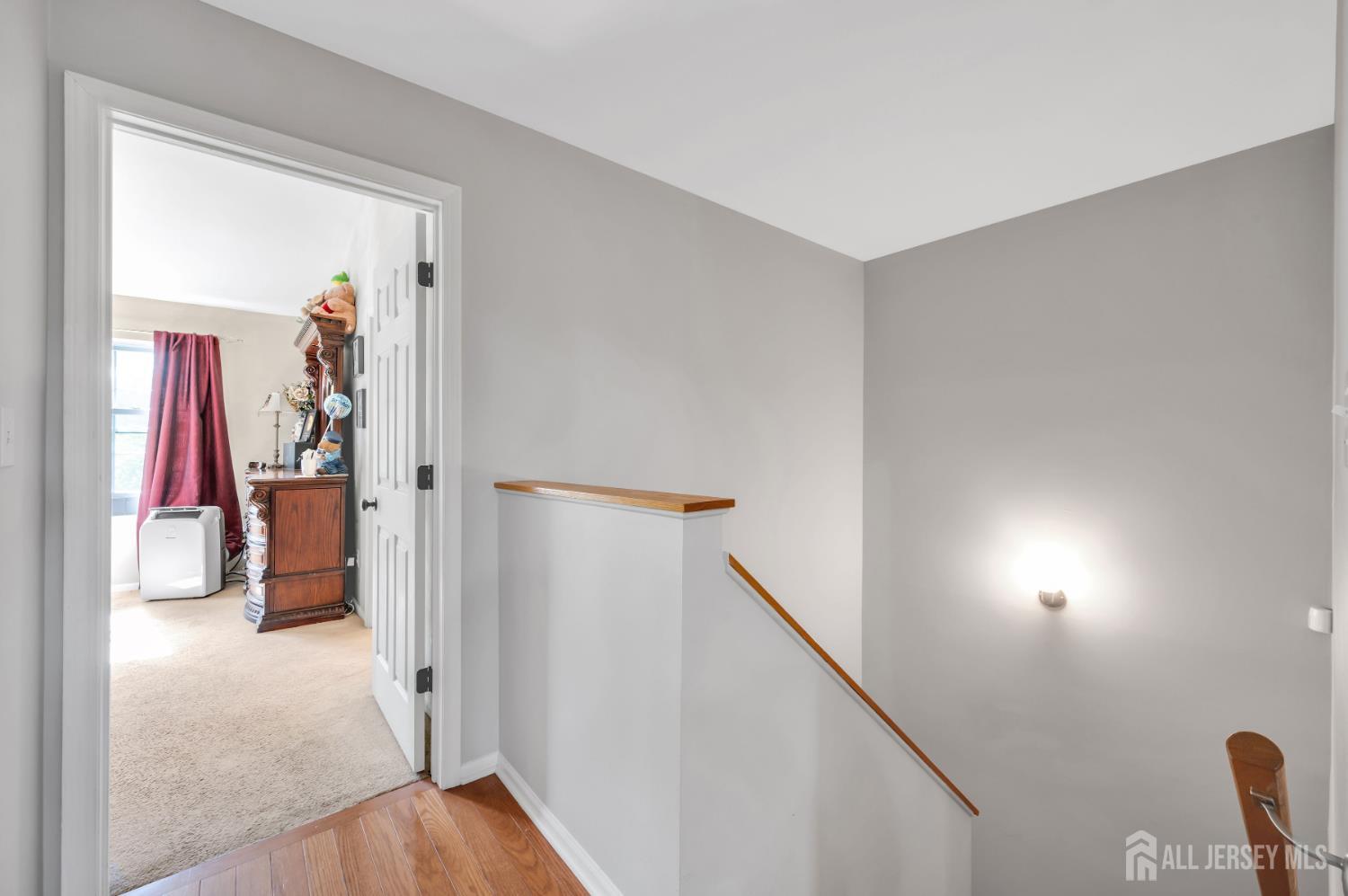 20 Windham Court Raritan NJ 08822
