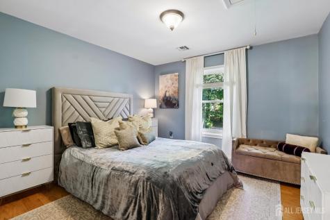14 Sycamore Court Monroe NJ 08831