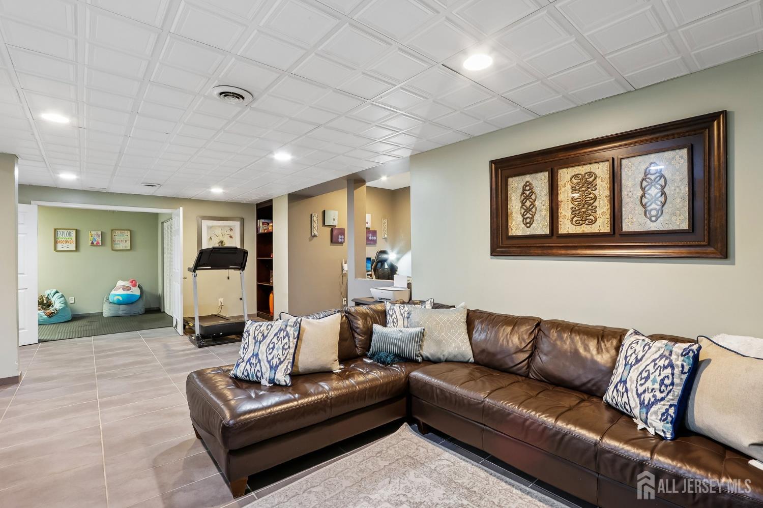 14 Sycamore Court Monroe NJ 08831