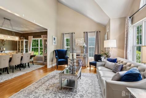 14 Sycamore Court Monroe NJ 08831