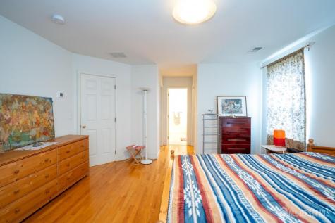 6 Barlow Court Plainsboro NJ 08536