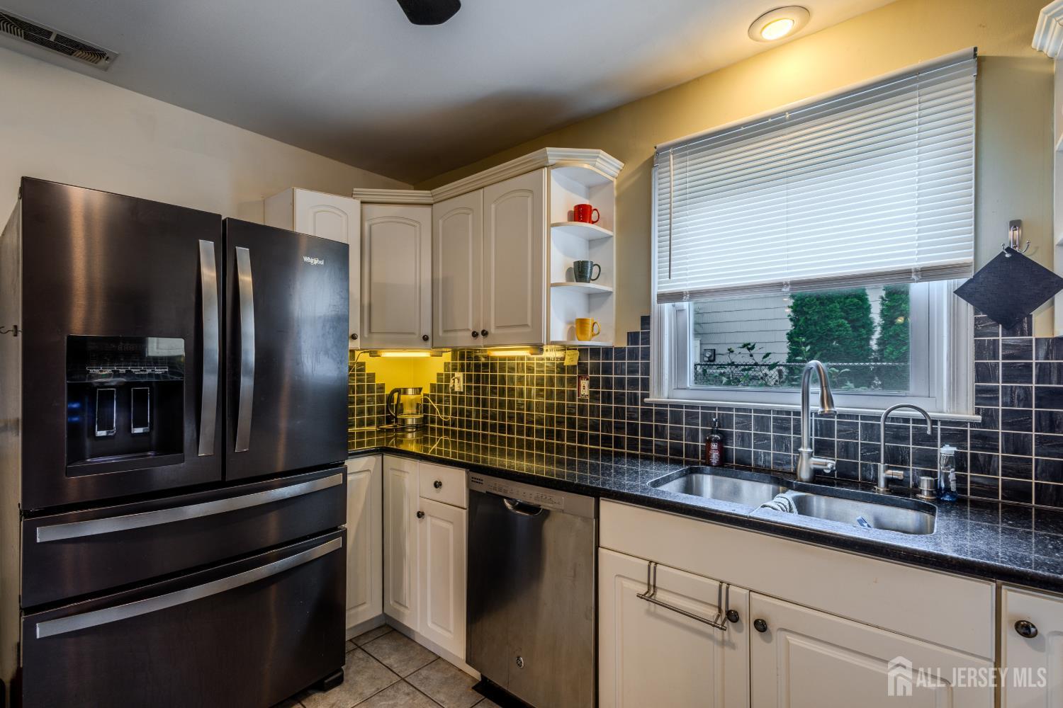 10 Devonshire Road Sayreville NJ 08859