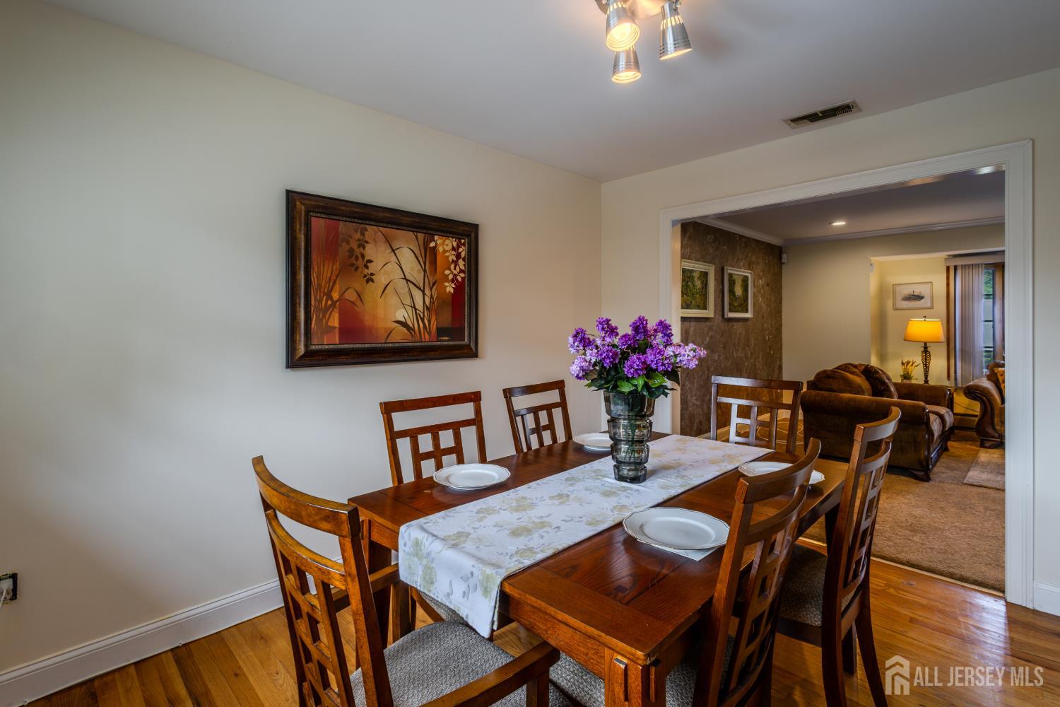 10 Devonshire Road Sayreville NJ 08859