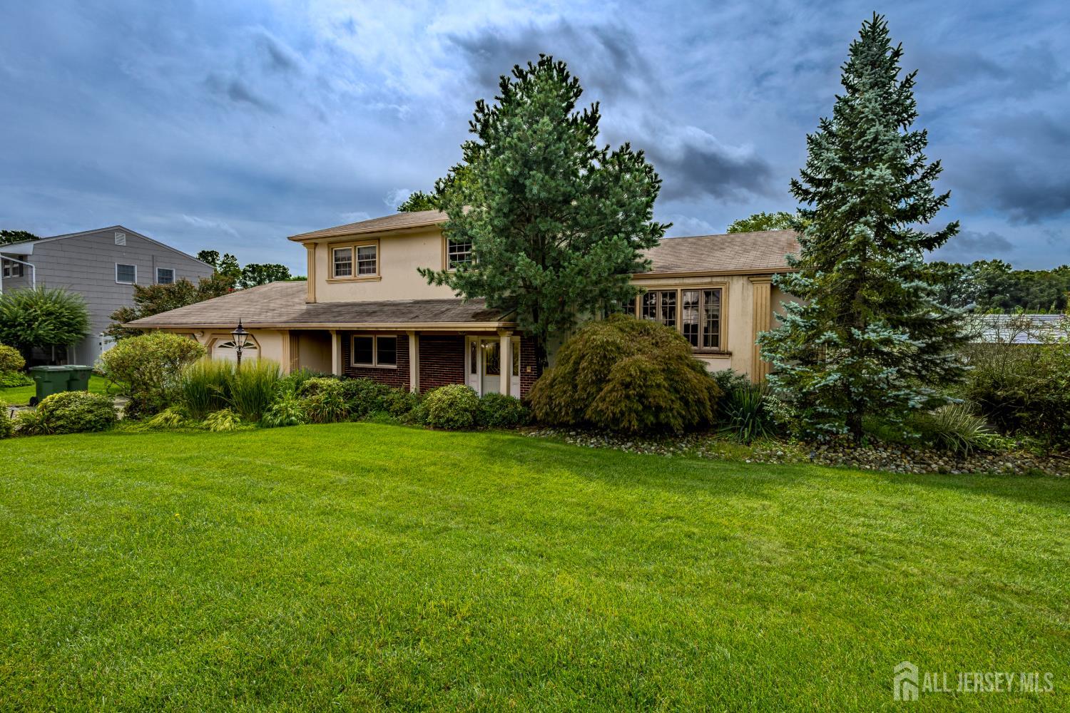 10 Devonshire Road Sayreville NJ 08859
