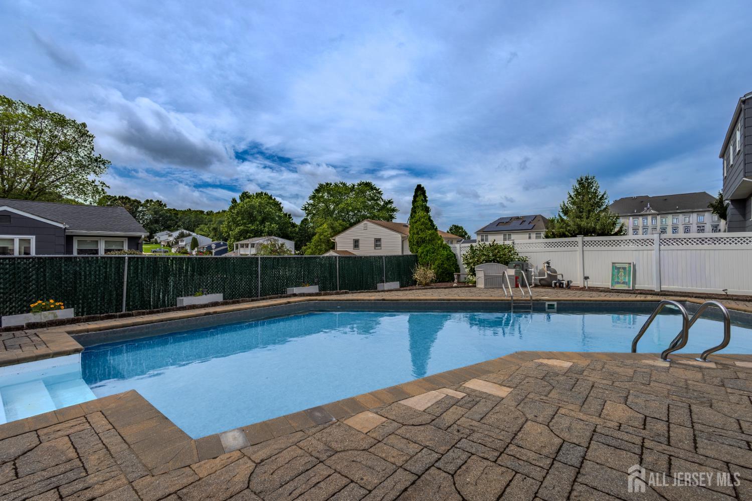 10 Devonshire Road Sayreville NJ 08859