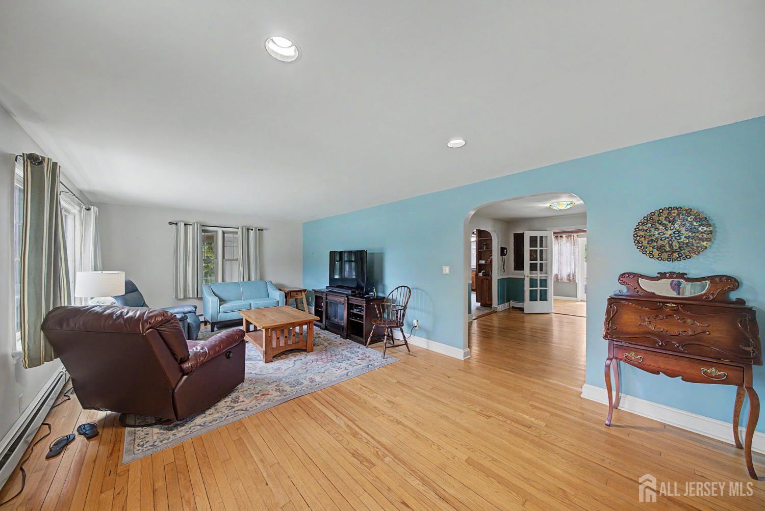 409 Ridge Road South Brunswick NJ 08810