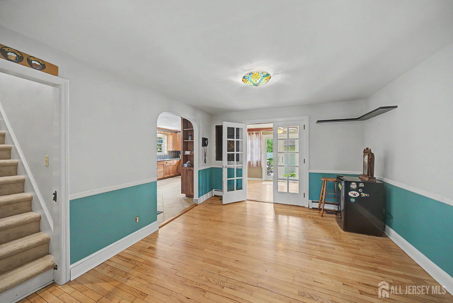 409 Ridge Road South Brunswick NJ 08810