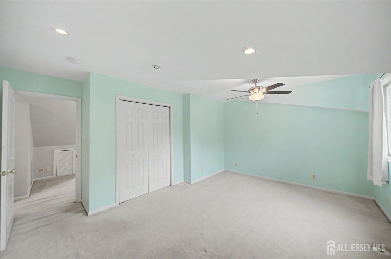 409 Ridge Road South Brunswick NJ 08810