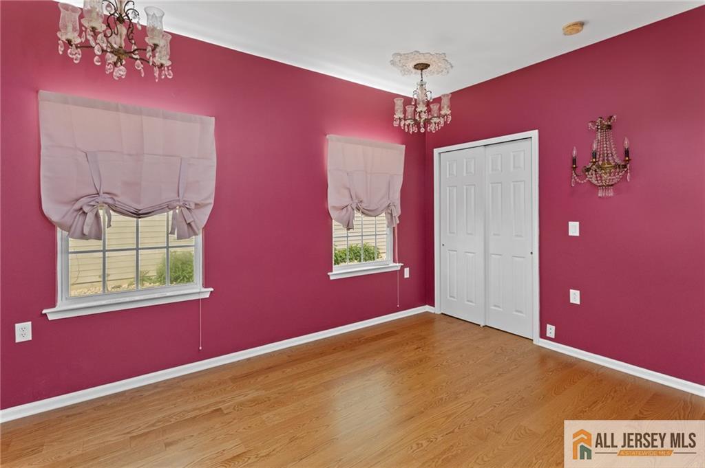 48 Merlot Court Monroe NJ 08831
