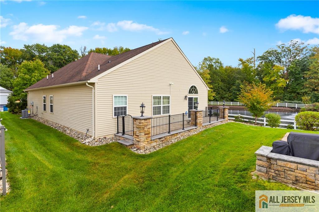 48 Merlot Court Monroe NJ 08831