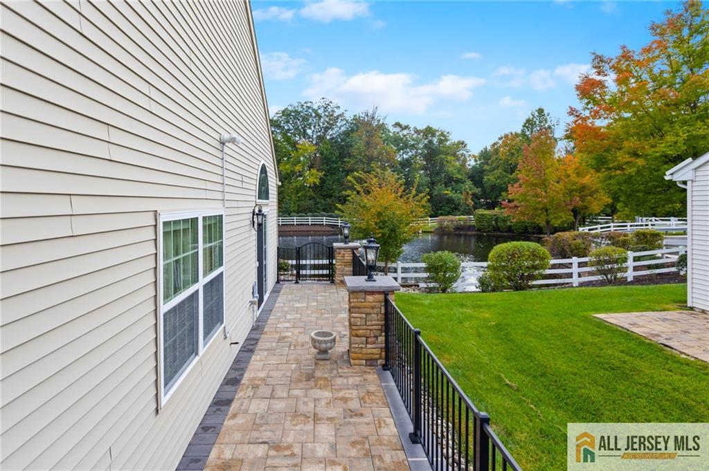 48 Merlot Court Monroe NJ 08831