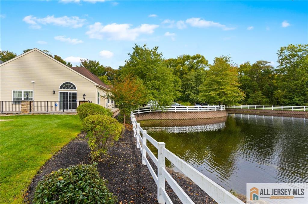 48 Merlot Court Monroe NJ 08831