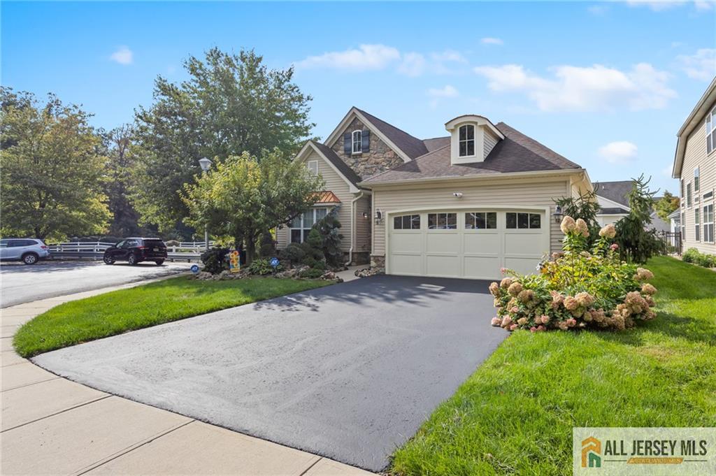 48 Merlot Court Monroe NJ 08831