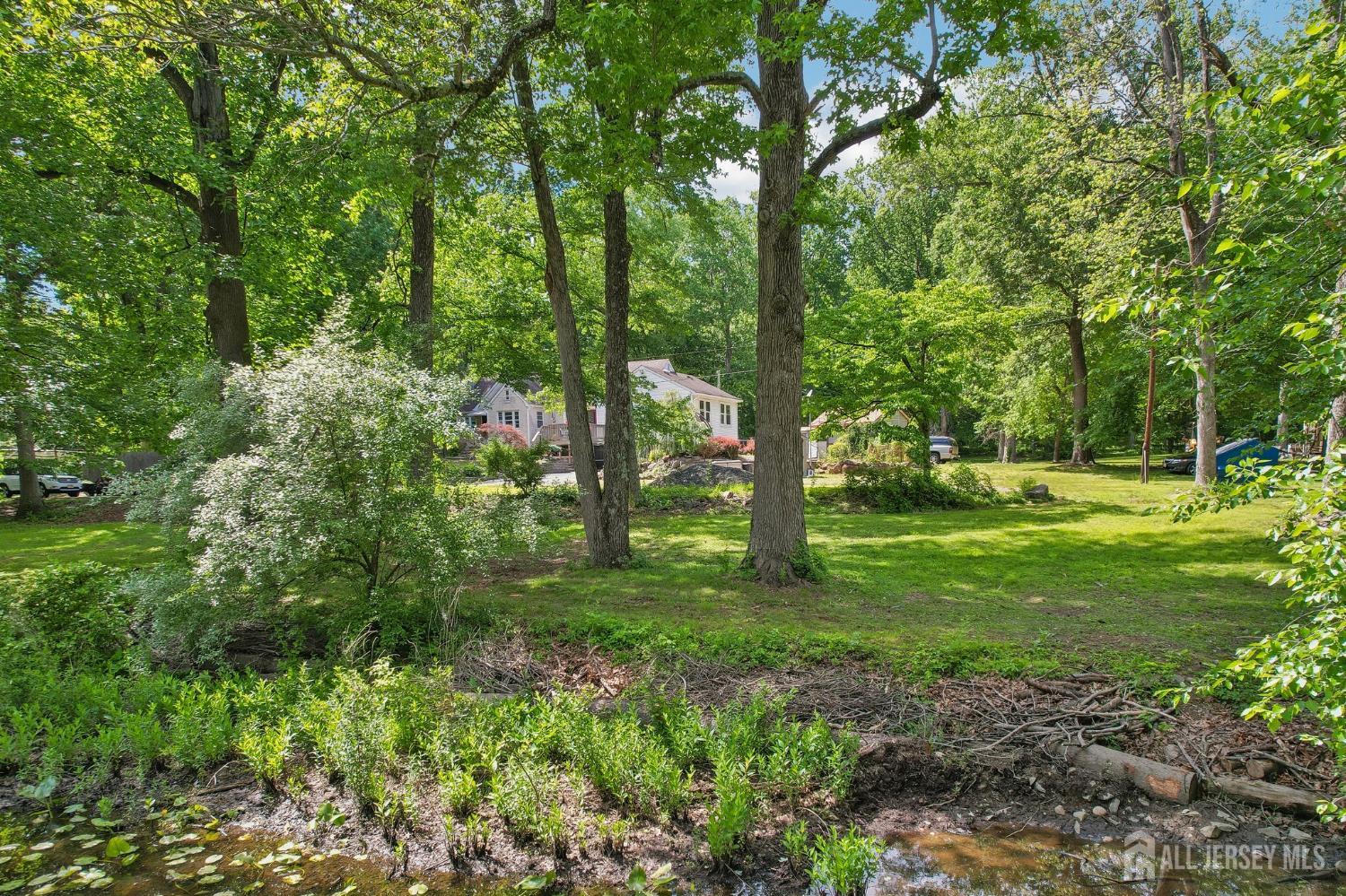 39 Davidson Mill Road North Brunswick NJ 08902