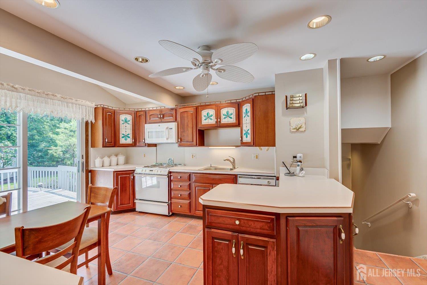 560 Wakefield Drive Metuchen NJ 08840