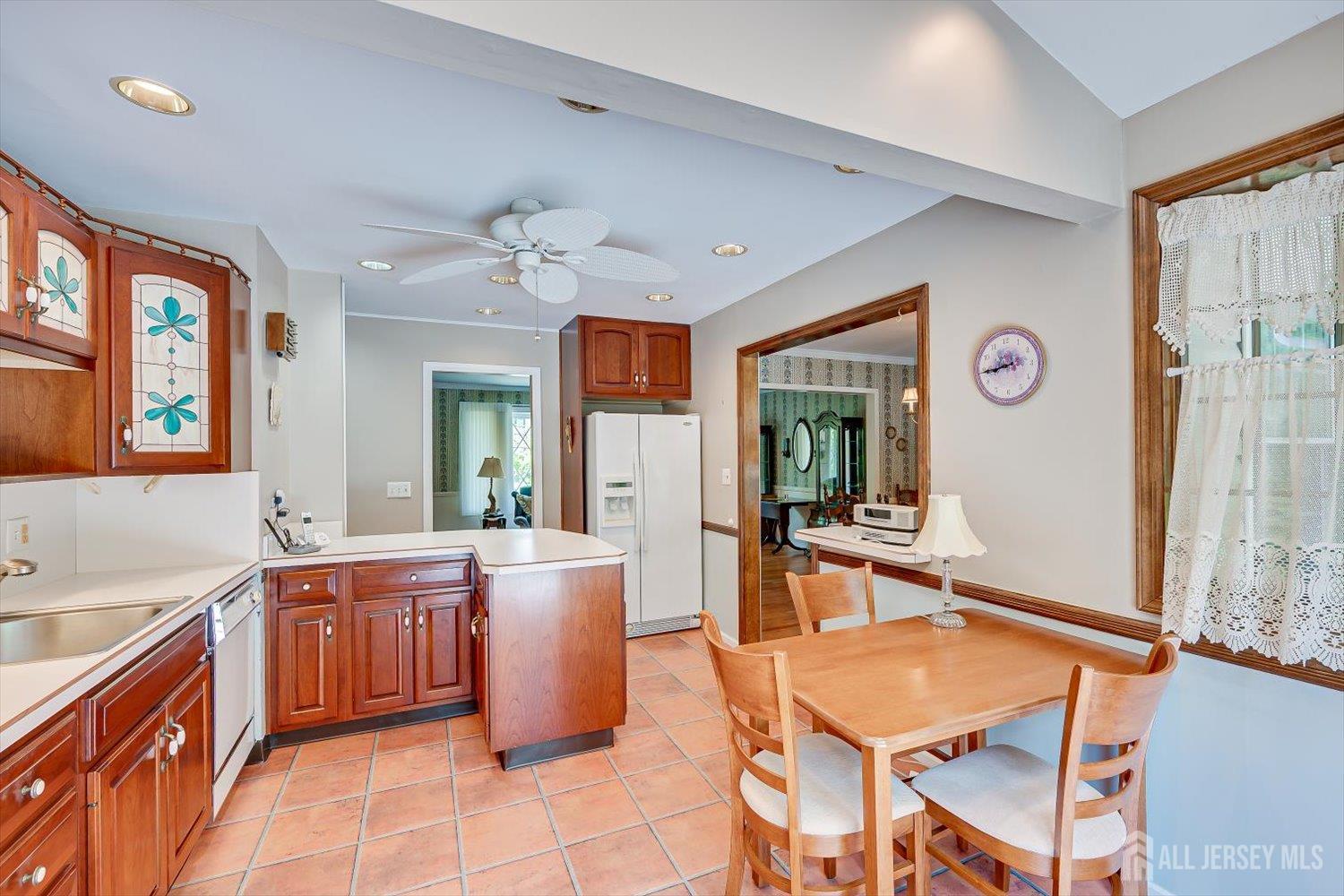 560 Wakefield Drive Metuchen NJ 08840