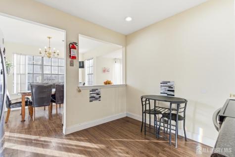 29 Exeter Court Franklin NJ 08873