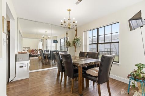 29 Exeter Court Franklin NJ 08873