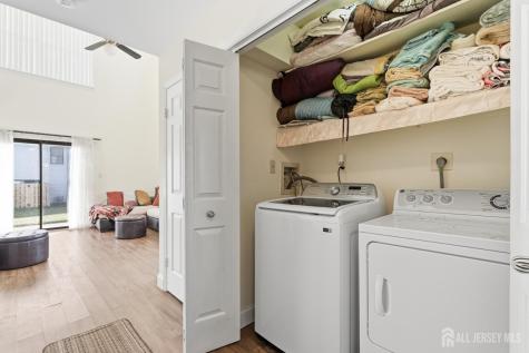 29 Exeter Court Franklin NJ 08873