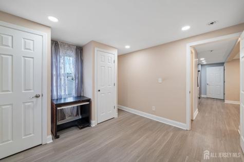 296 Saint James Avenue Woodbridge Proper NJ 07095