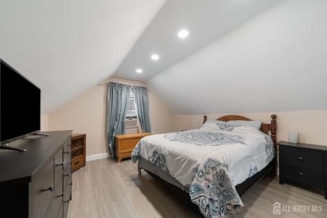 296 Saint James Avenue Woodbridge Proper NJ 07095