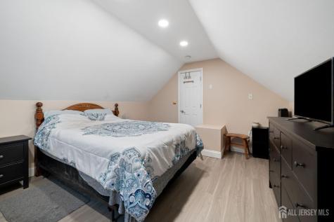 296 Saint James Avenue Woodbridge Proper NJ 07095